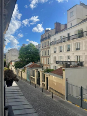 Bright Cocoon For 2 Near The Sacré Coeur